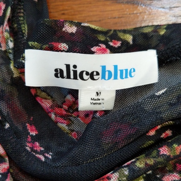 Sheer Floral Top - Picture 3 of 5